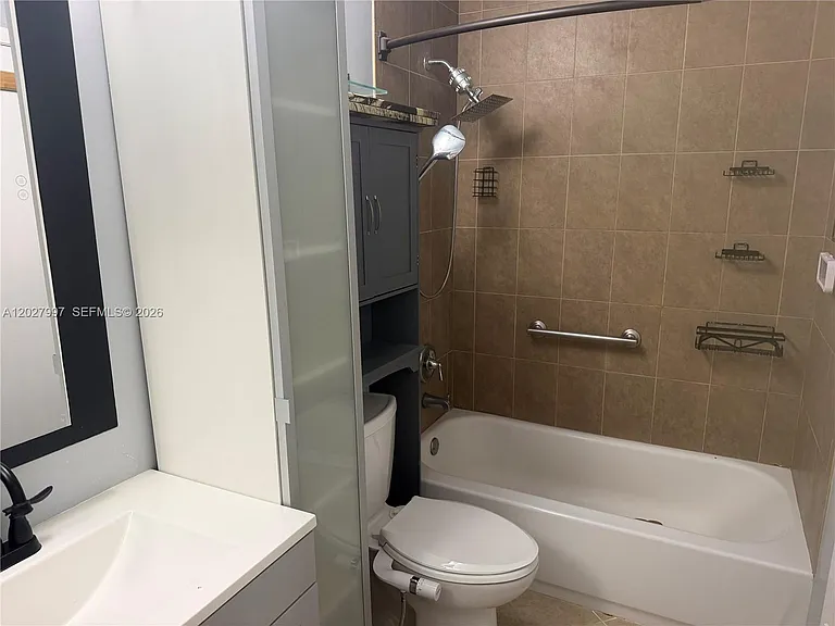 7105 SW 127th Ct #7105 — Photo 36