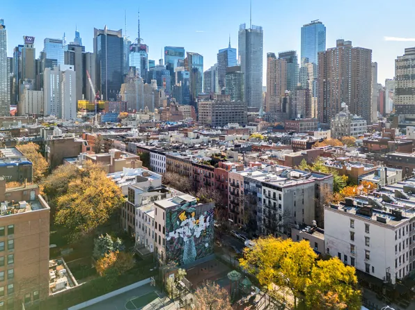 463 West 47th Street image 25 of 27