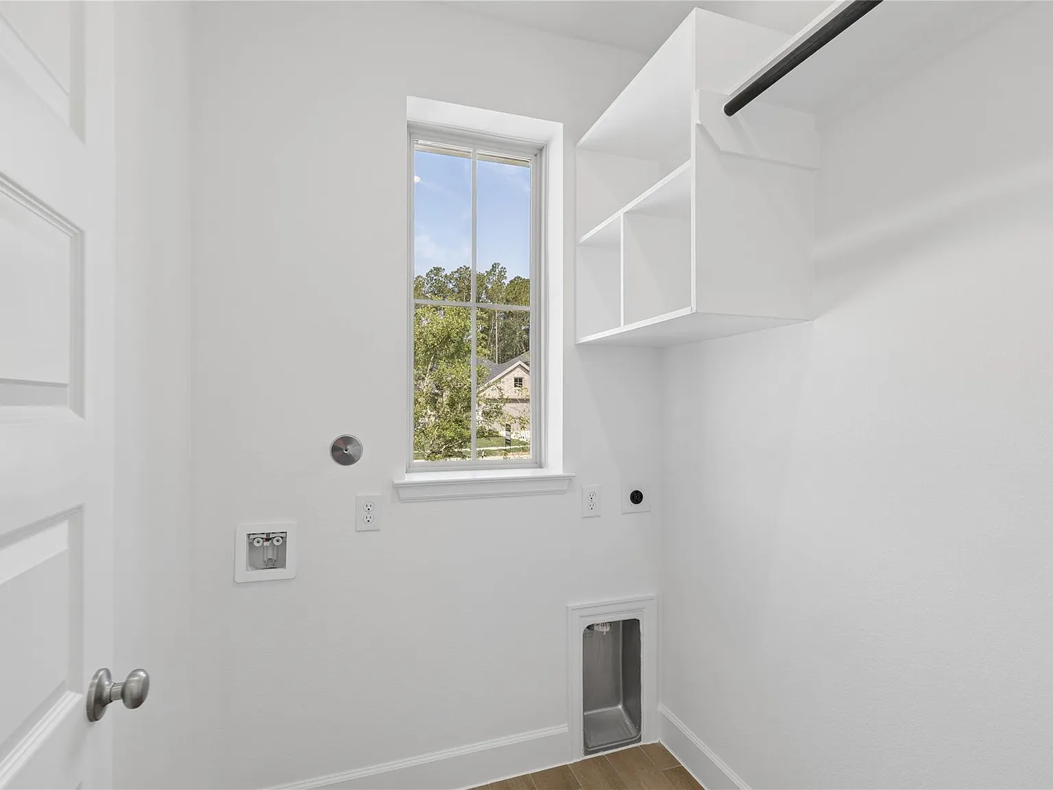 4 bed, 3.0 bath, 1785 sqft, $2,790 — Photo 4