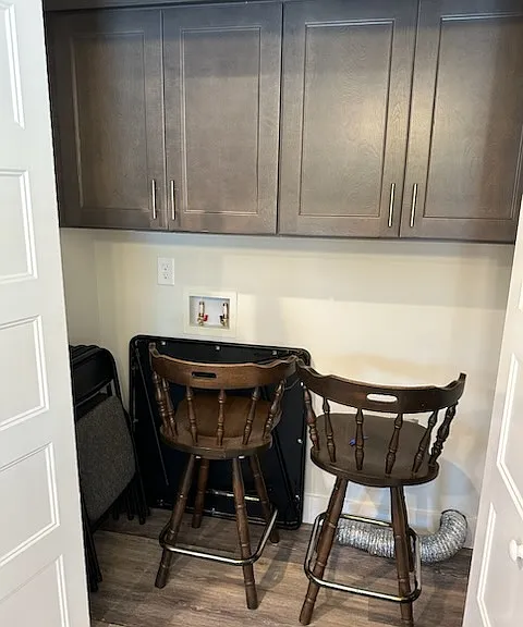 Laundry hook up