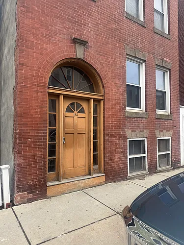 184 London St #1 Photo 1