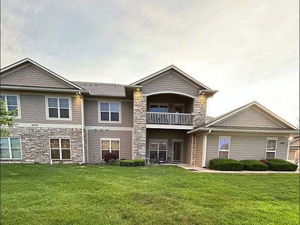2506 NE Oak Dr UNIT 1