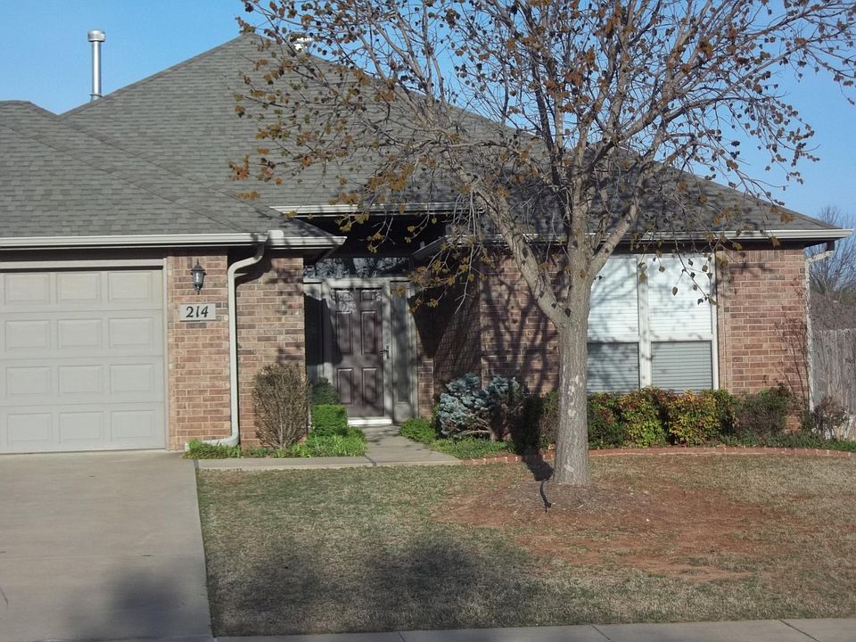 1st image of 214 S Charles Dr