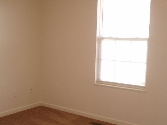 2nd image of 1833 Sweet View Way