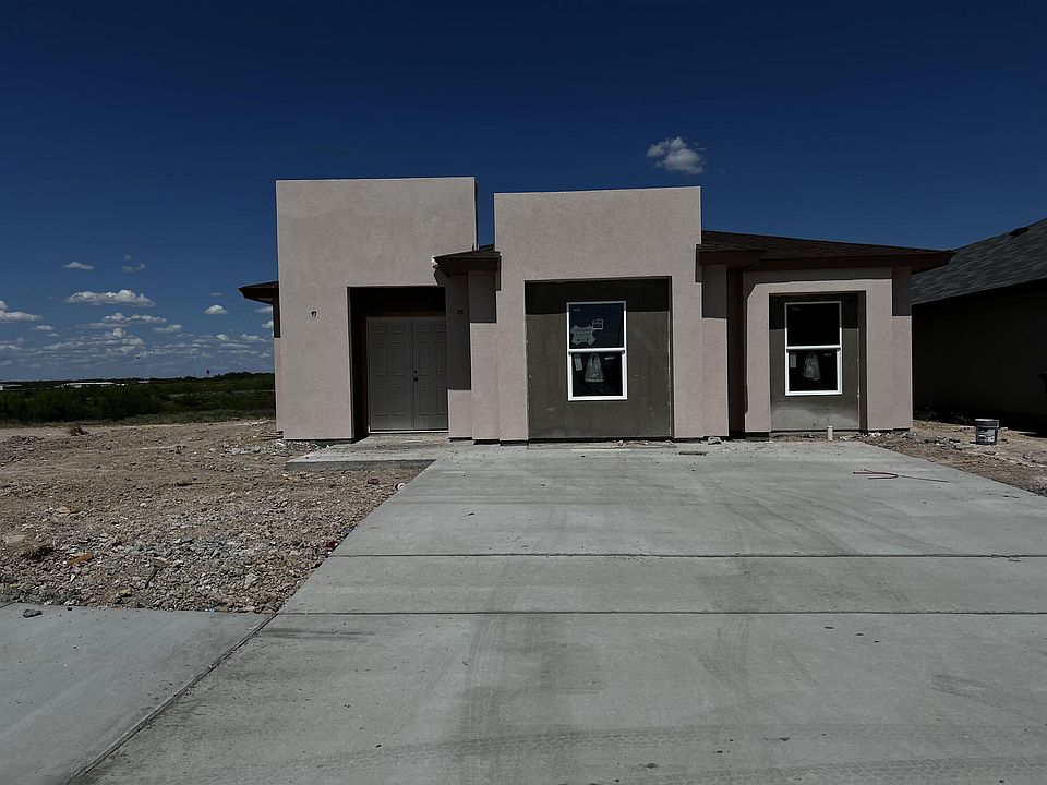 1st image of 423 Cienega Ln