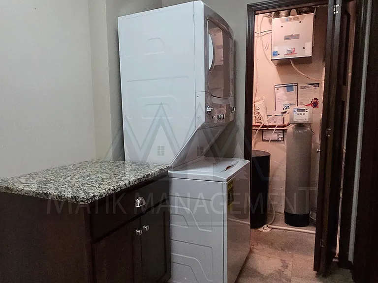 2581 Hawk Ridge Ct SE — Photo 38