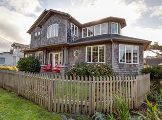 187 E Madison St, Cannon Beach, OR 97110