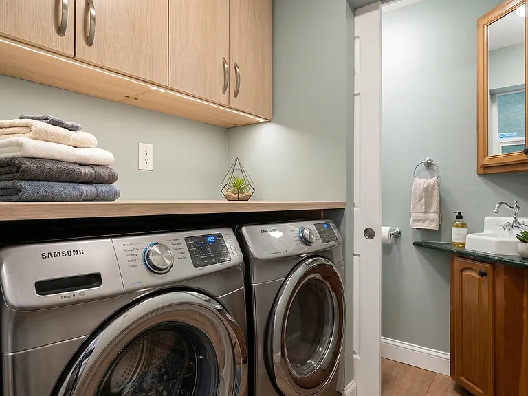 5841 Bayview Dr — Photo 41