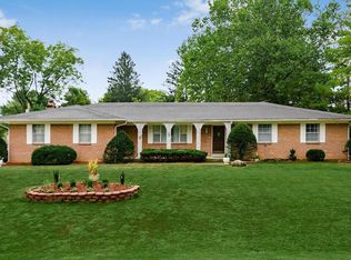 5591 Naiche Rd, Columbus, OH 43213