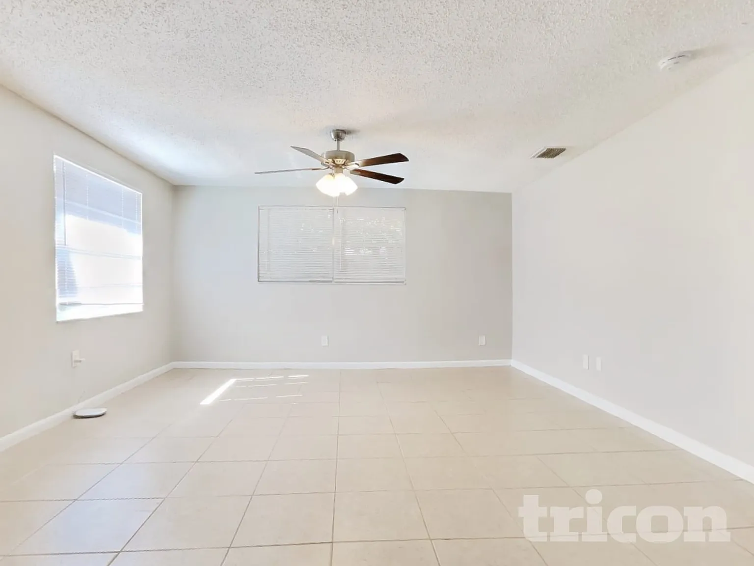 8664 Mockingbird Lane Seminole FL — Photo 3