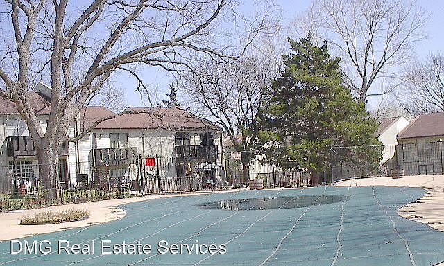 2nd image of 850 Cardinal Creek Blvd