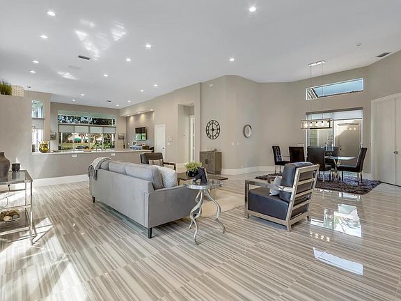 5th image of 10825 Fairmont Village Dr