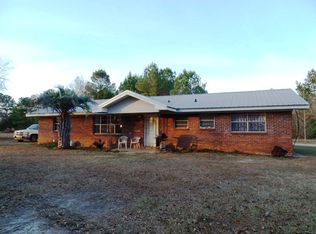 4010 Herbs Ln, Century, FL 32535