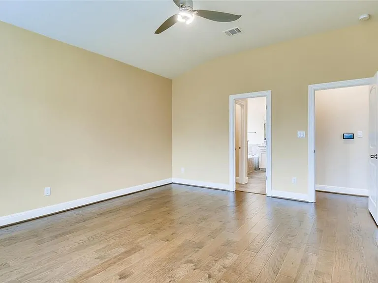 817 Kenney Fort Xing — Photo 22