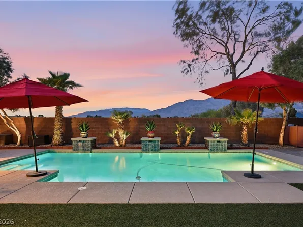 8484 Illusionary Magic Cir, Las Vegas, NV 89131