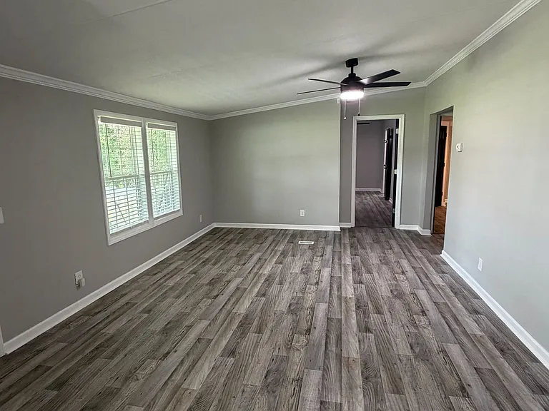 1045 Clarendon Chadbourn Rd — Photo 16