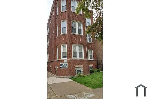 10812 S King Dr W #3E Photo 1