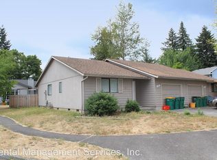802 SW 29th Way, Troutdale, OR 97060