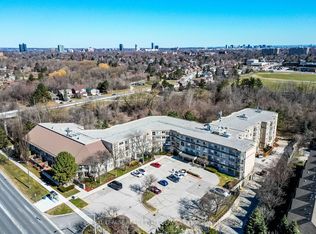 Camelot On The Park, Brampton, ON L6Y 4H8