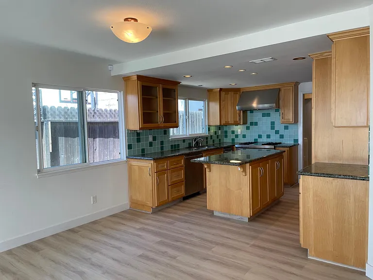 28607 Covecrest Dr — Photo 11