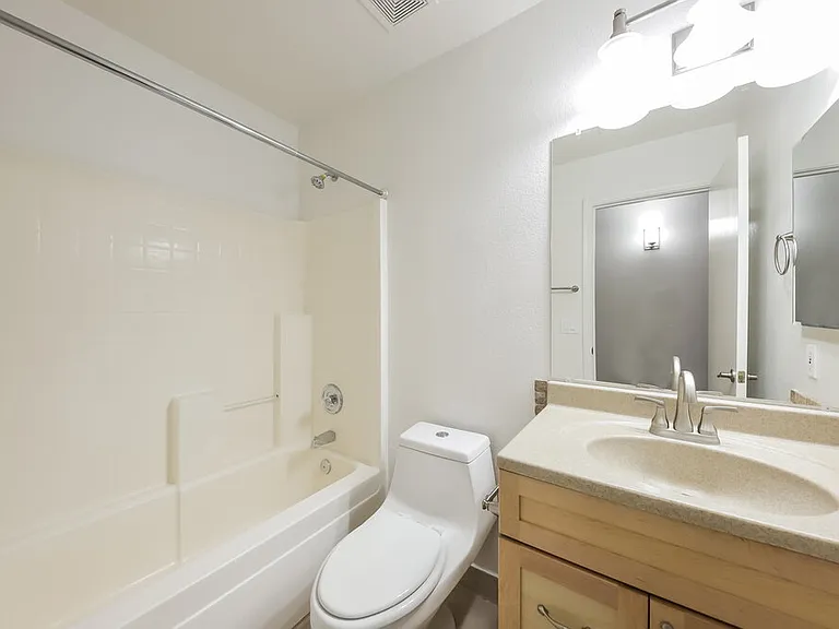 8560 W Eva St — Photo 15