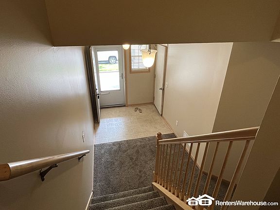 5th image of 6709 Pine Crest Trl S