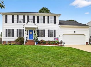 612 Captain Cooke Way, Chesapeake, VA 23322