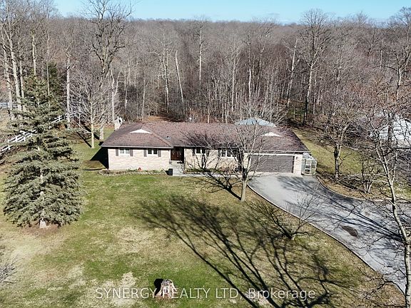2nd image of 4422 Nauvoo Rd