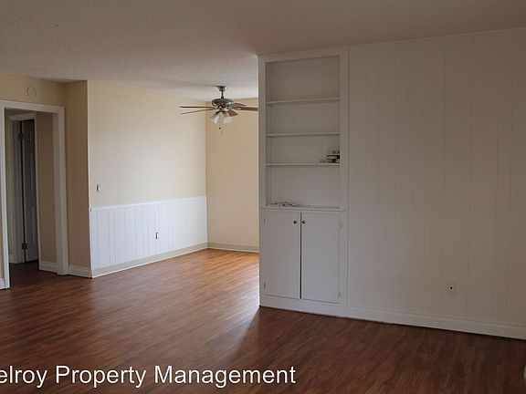 4th image of 2138 Thomas Ave APT 07