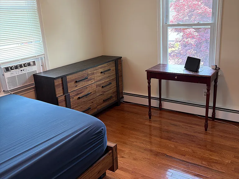 138 Infield St — Photo 5