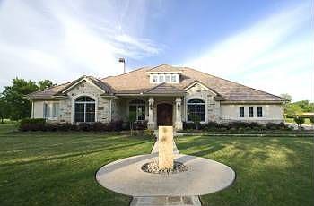 1st image of 125 Dovetail Ln