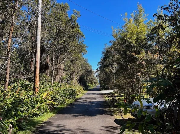 7th St Lot 638, Volcano, HI 96785