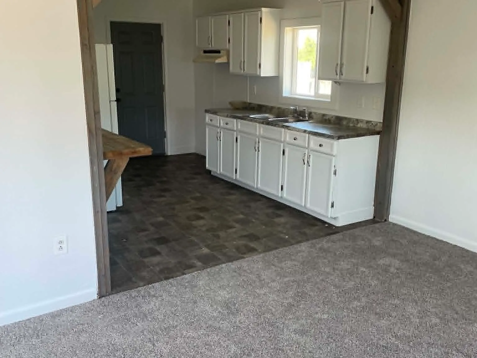 1 bed, 684 sqft, $1,150 — Photo 2