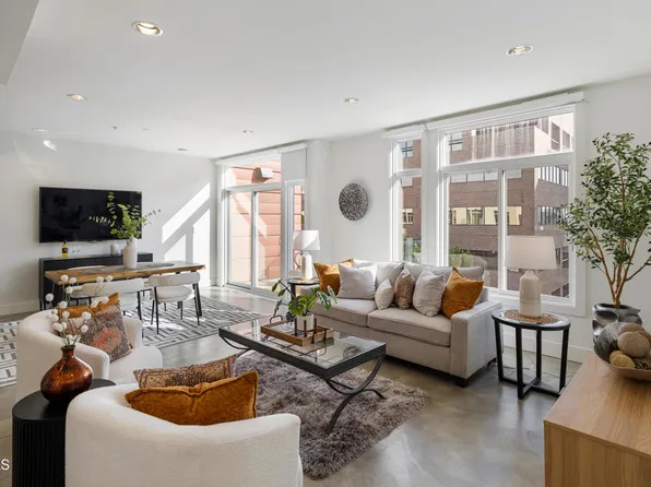 133 S Los Robles Ave Unit 501, Pasadena, CA 91101