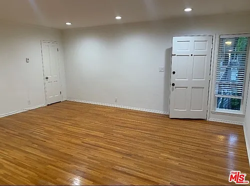617 Ocean Ave #L Photo 1