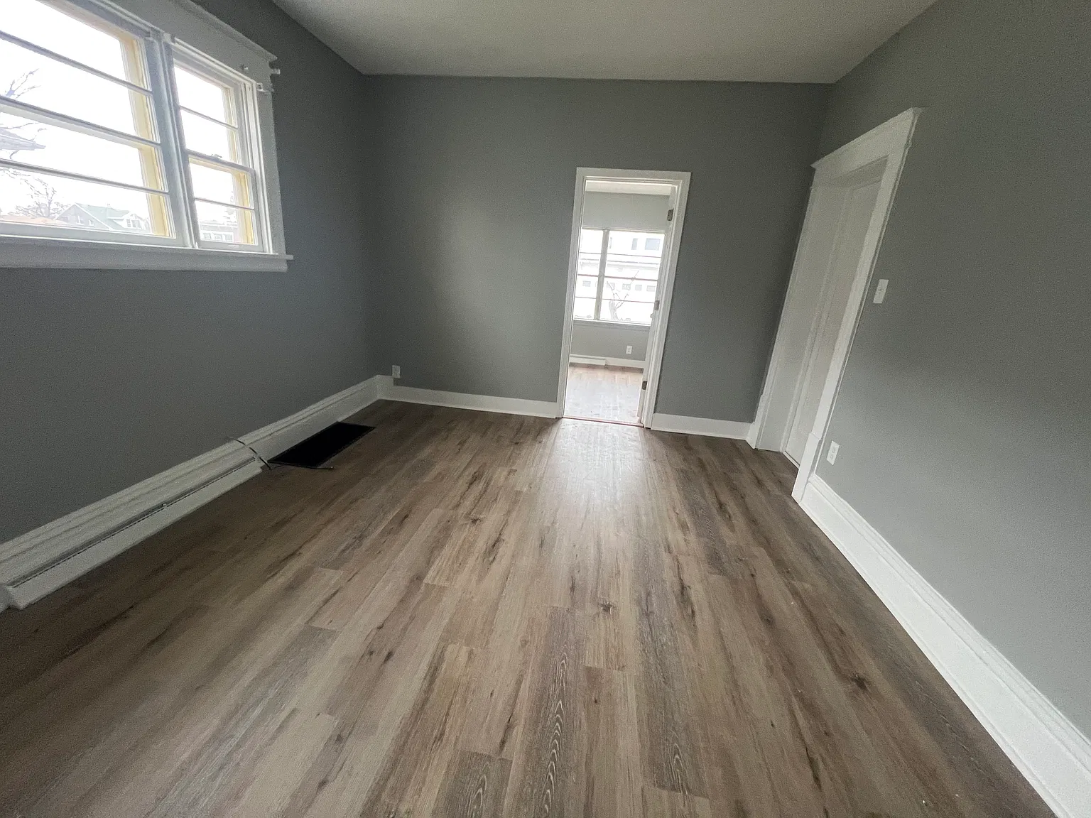 20 Carroll St — Photo 1
