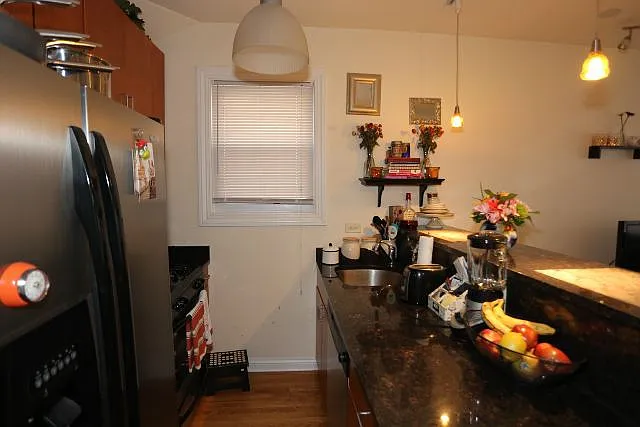1738 W Altgeld St #F2 — Photo 3