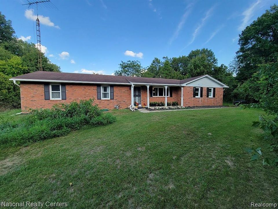 10900 Douglas Rd, Temperance, MI 48182 | Zillow