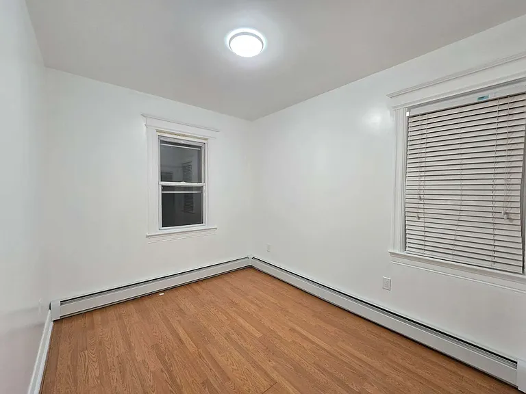 443 Home Ave #1 — Photo 26