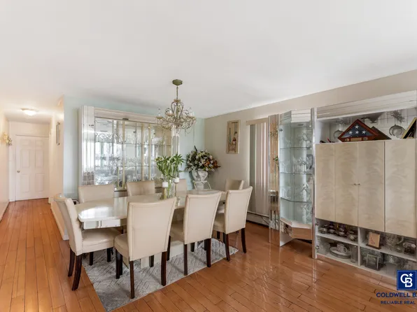 428 Beach 65th Street image 3 of 9