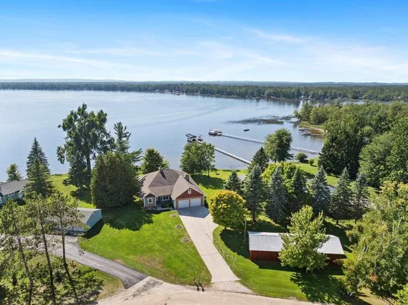 9485 Ingleside Rd, Levering, MI 49755