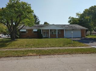 1004 McQuillan Dr, Englewood, OH