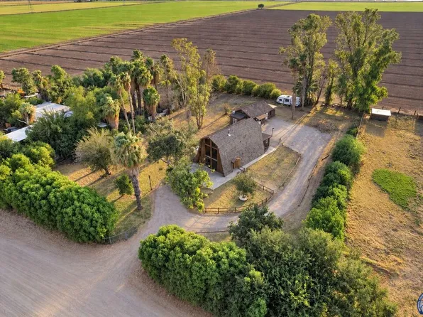 1871 Parker Rd, El Centro, CA 92243
