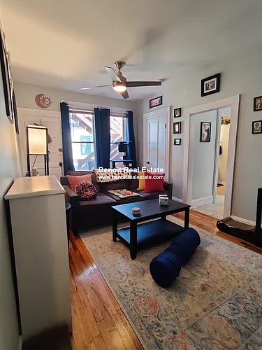 40 Lee St #2R Photo 1