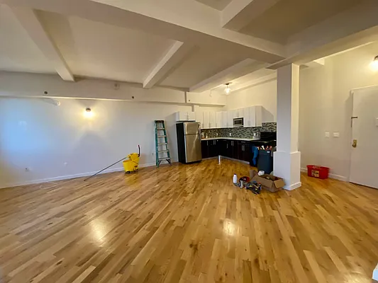 Rented by City Connections Realty | media 7