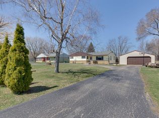 8910 Wilmot Rd, Pleasant Prairie, WI 53158