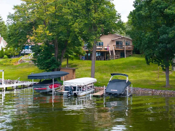 N64W35061 Road J, Oconomowoc, WI 53066