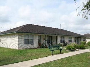 402 Hinojosa Dr, Edcouch, TX 78538