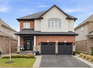 39 Turi Dr, Hamilton, ON L9B 0E2