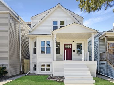 3830 N Christiana Ave, Chicago, IL, 60618